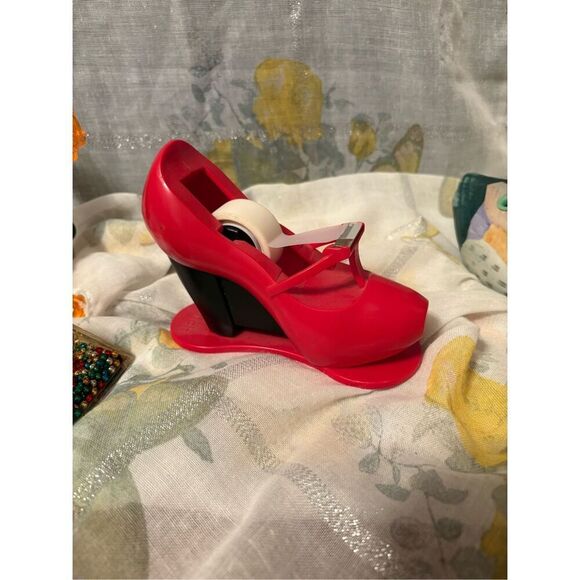 EUC Desk top accessories/Pencil‎ holder, tape dispenser, telephone holder, etc - Picture 3 of 16